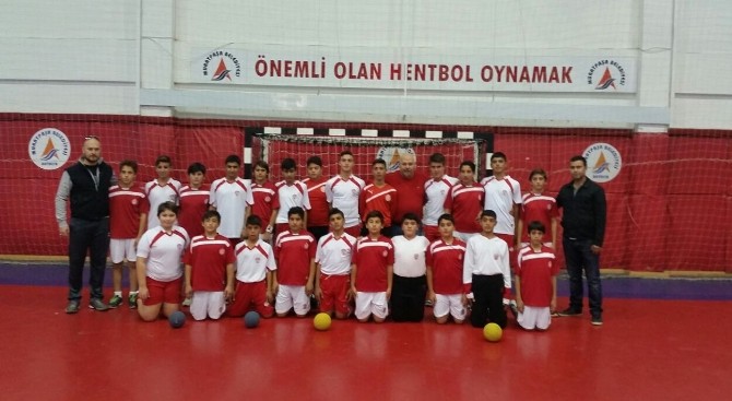 Antalyaspor Hentbol Takımı'ndan altyapı atağı