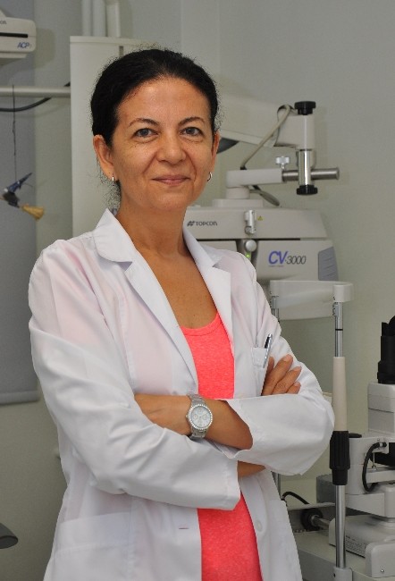 Aşırı şeker göz sağlığını tehdit ediyor