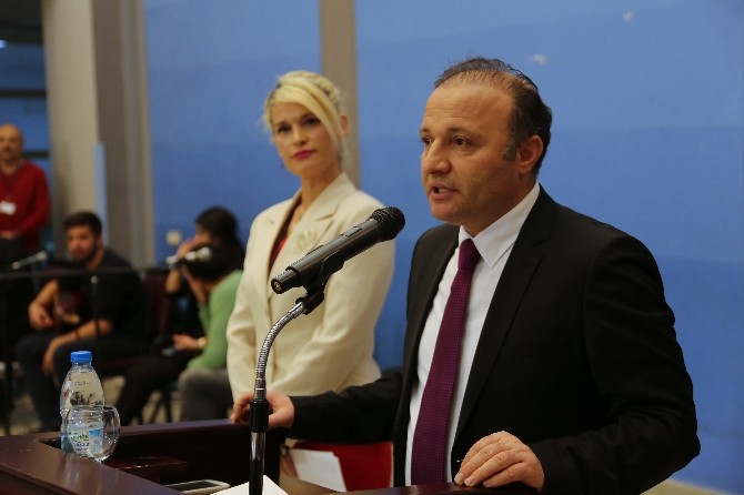 AÜ Hastanesi’nde yeni yıl kutlaması