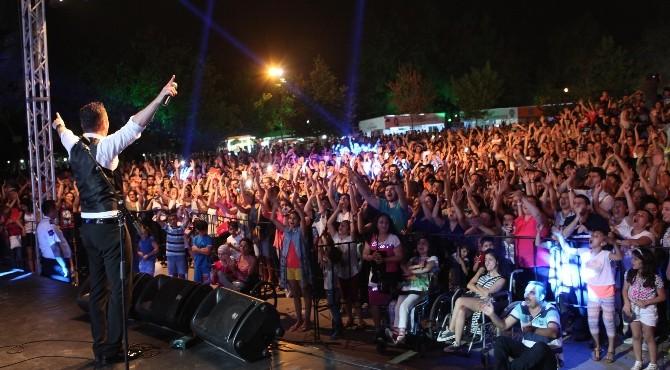 Baha’dan unutulmaz konser