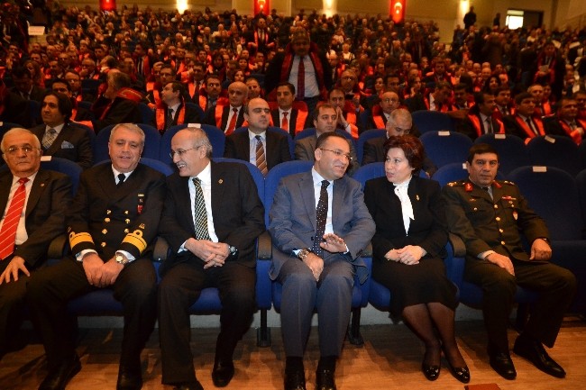 BAKAN BOZDAĞ: “FİŞLEME VARDIR DİYENLER YALAN SÖYLÜYORLAR”