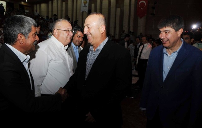 Bakan Çavuşoğlu'ndan Babalar Günü mesajı