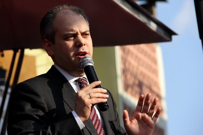 BAKAN KILIÇ: “AK PARTİ ÇOK BADİRELER ATLATTI”
