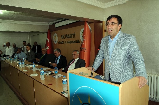 Bakan Yılmaz'dan birlik beraberlik mesajı