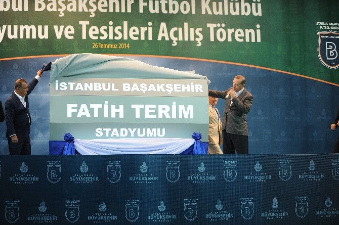 Başbakan attığı goller sonrası mesaj verdi