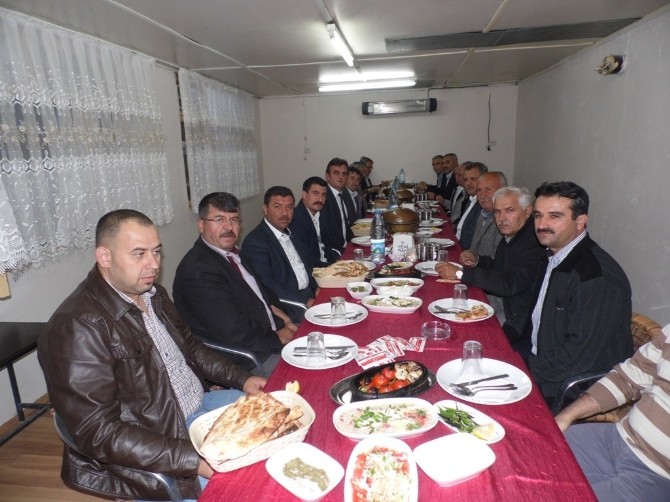 Başkan Gökce'den güreş komitesine teşekkür yemeği