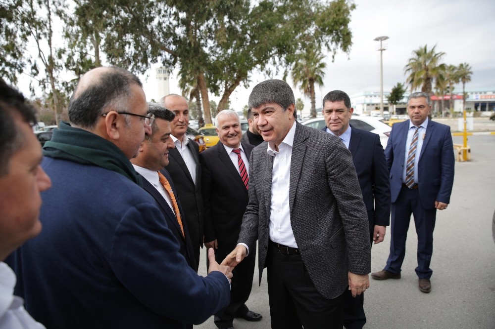 Başkan Türel, Havalimanı taksici esnafını ziyaret etti