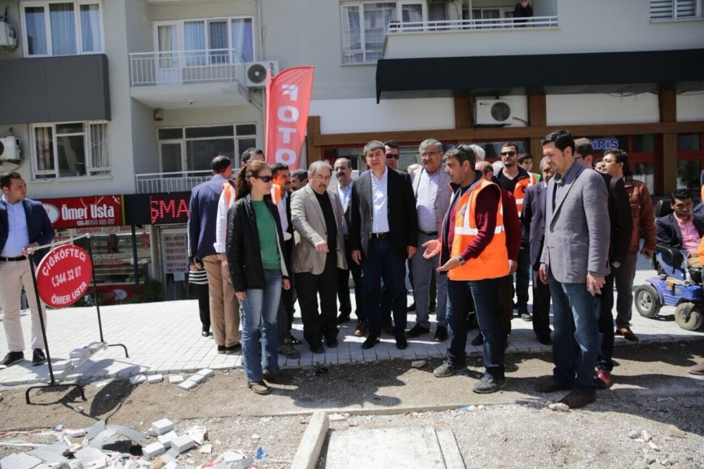 Başkan Türel, Şarampol Caddesinde incelemelerde bulundu