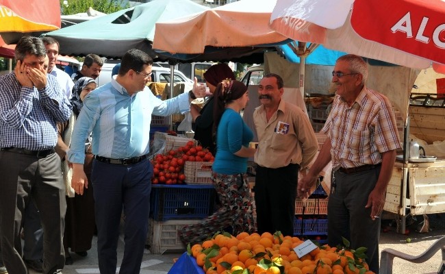 Başkan Tütüncü Yeni doğan mahallesini ziyaret etti