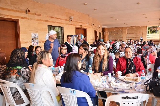 Belediyede yeni doğan bebeklere mevlit okutuldu