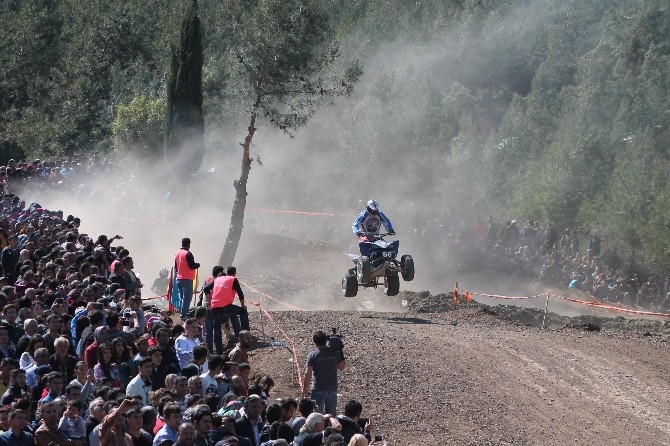 Beykonak’ta Motokros Şenliği yapıldı