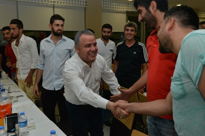 Böcek'ten şehit aileleri, Gaziler ve yakınlarına iftar