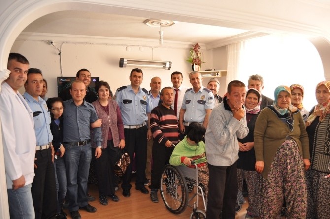 Bölge Trafik İstasyon Amirliğinden engellilere ziyaret