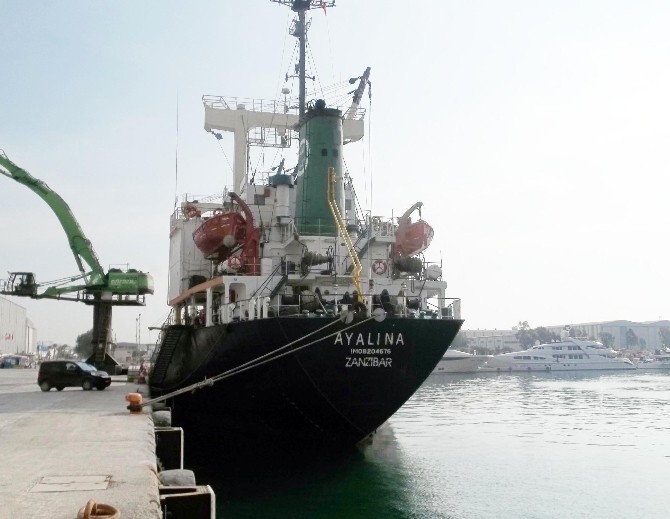 Büyükşehir deniz kirlilğine geçit vermiyor