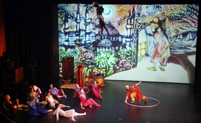 Cirque du Soleil'den Osmanlı esintisi