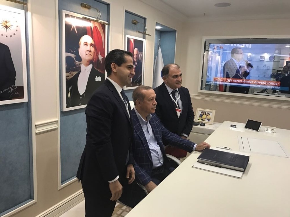 Cumhurbaşkanı Erdoğan, Antalya’da turizmcilerle görüştü