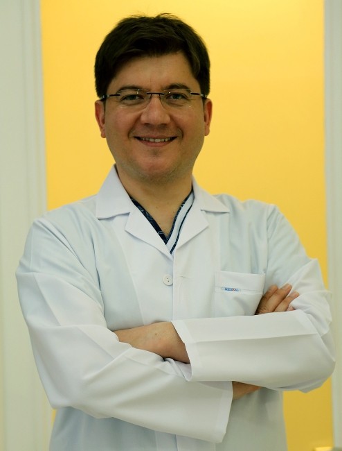 Dişleriniz için Bayramda tatlı tüketimine dikkat