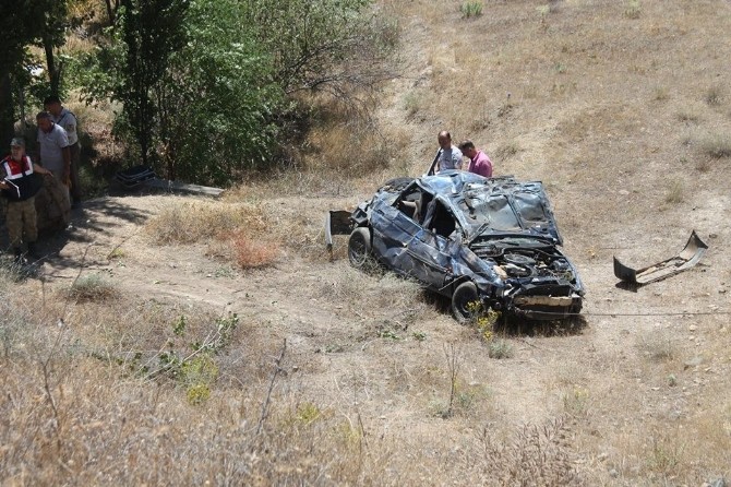 Elazığda kaza 1 Ölü 3 yaralı
