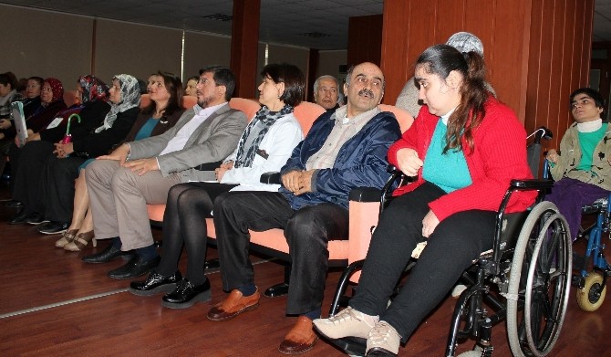 Evde sağlık hizmetleri hastalarına yönelik eğitim