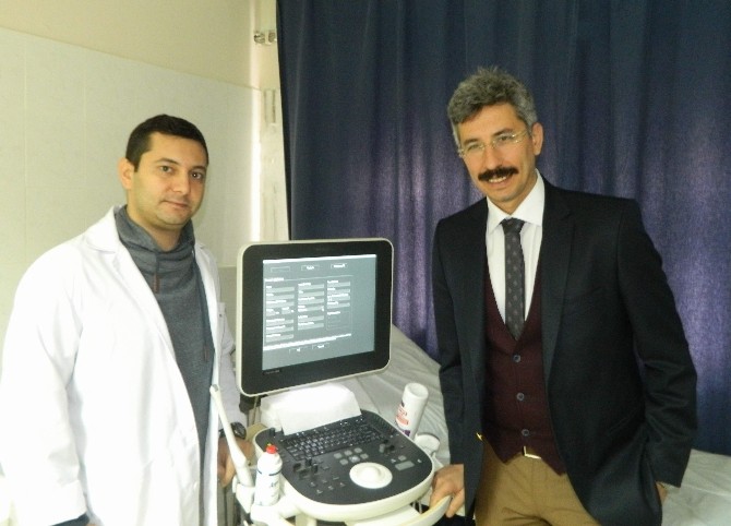 Finike Devlet Hastanesi'nde renkli doppler cihazı hizmete sunuldu