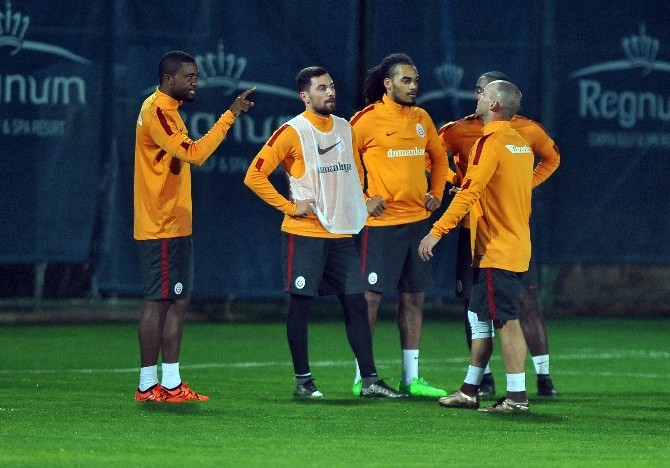 Galatasaray İdmanında Gerginlik