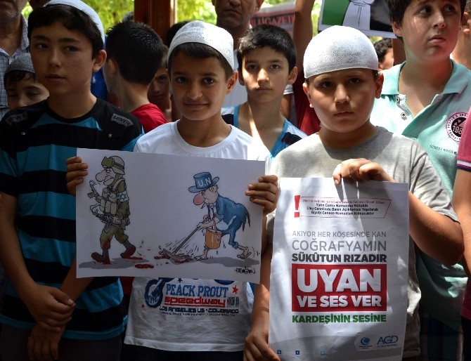 Gazze'de ölenler için Antalya'da gıyabi cenaze namazı kılındı