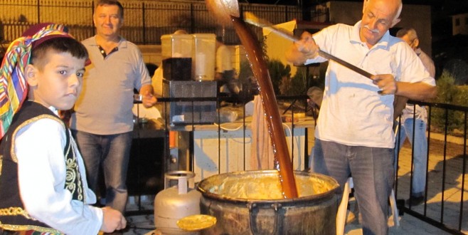 Geleneksel Pekmez Şenliği başladı