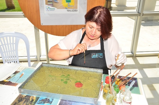 Gelenekten Geleceğe Ebru Sergisi