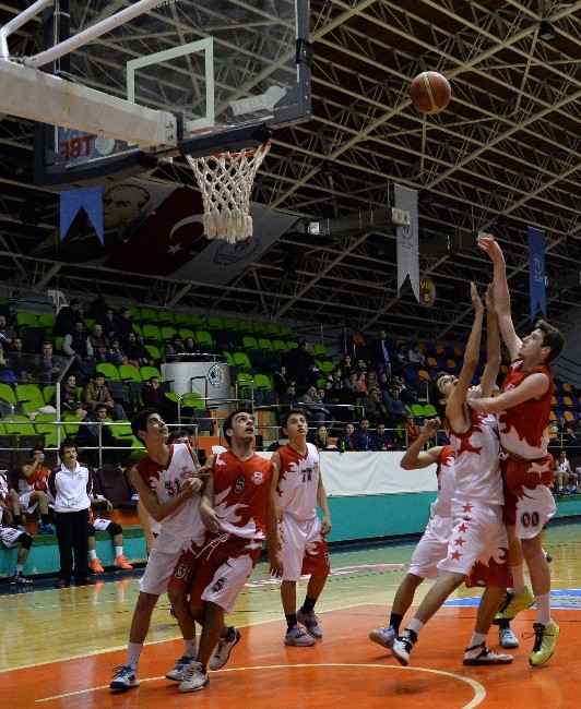 Genç Erkekler Basketbol Ligi 