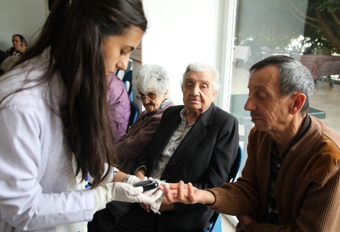 Halk Sağlığından huzurevlerinde kanser taraması