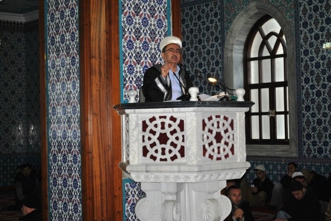 ’Haydi, hep birlikte ailecek sabah namazına’ etkinliği devam ediyor