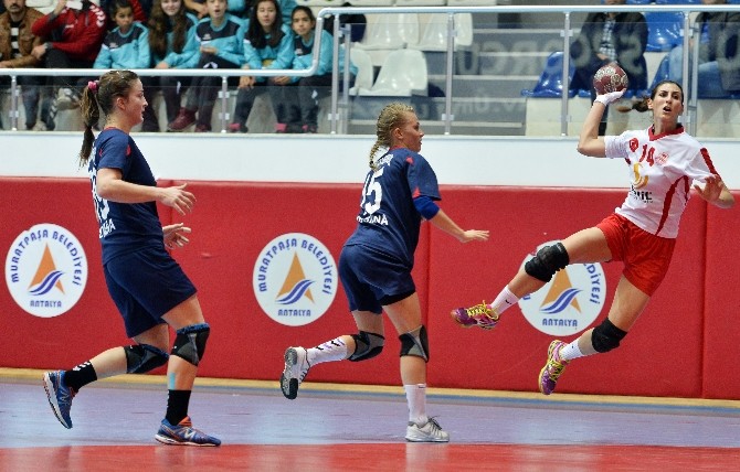 Hentbol Bayanlar Süper Lig 