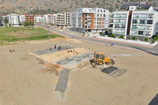 Hurma mahallesine iki yeni park