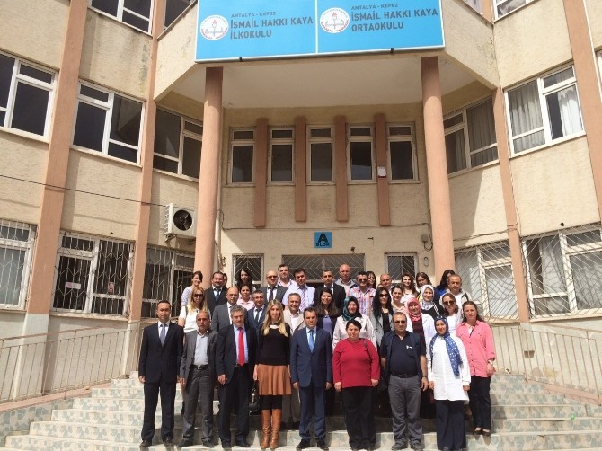 İl Milli Eğitim Müdürü Gülay, okul ziyaretlerini sürdürüyor