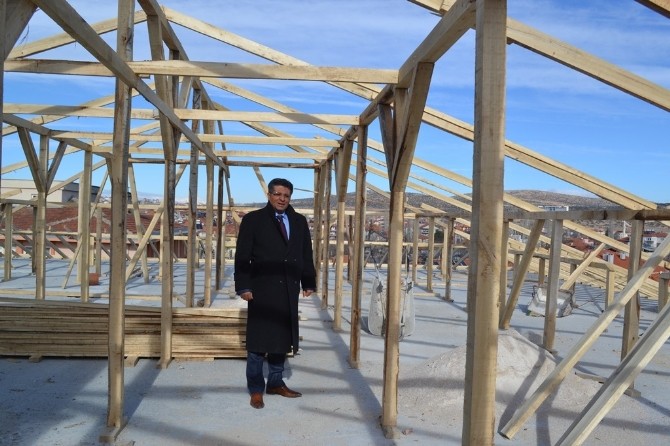 İlçe Milli Eğitim Müdürü Kocagöz, okul inşaatında incelemelerde bulundu