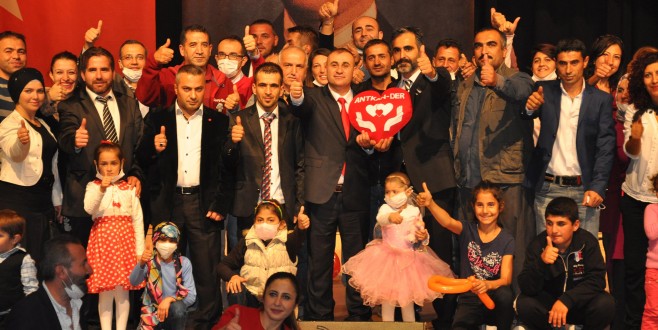İnsanlık için nöbetteler