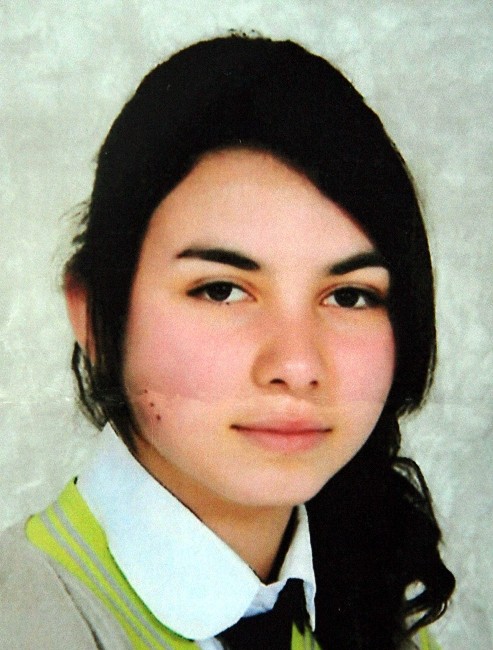 Ispartalı Baba Dört Gündür Kayıp Olan Kızı Antalya’da Arıyor