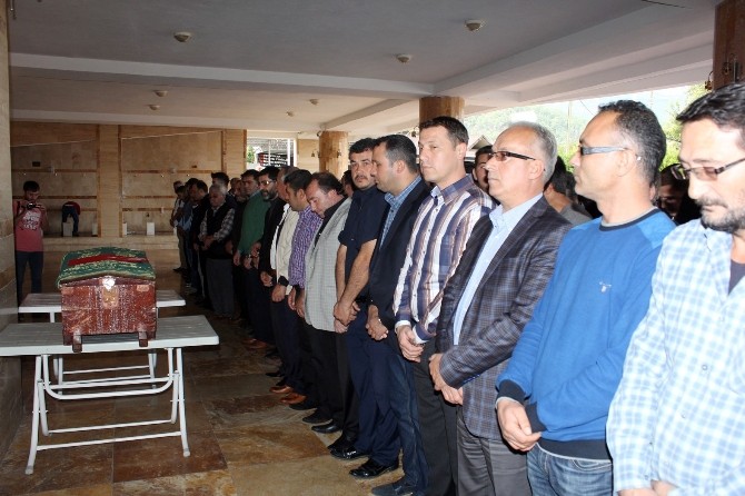 Kaan Son yolculuğuna uğurlandı