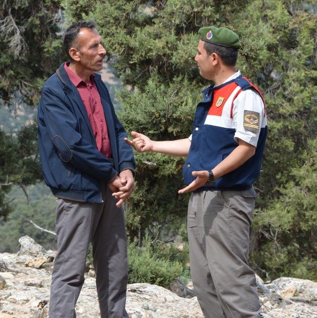 Kaçak Kazı Yaparken Bulduğu 2500 Yıllık Kiliseye Gönüllü Bekçi Oldu
