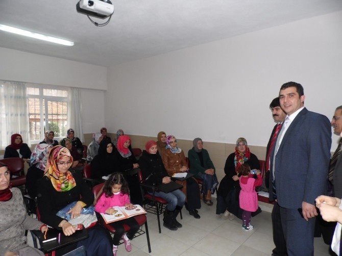 Kadınlara yönelik 3-6 yaş Çocuk Etkinliği kursu