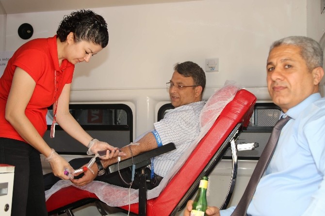 “Kan Verin, Talasemi Hastalarına Can Verin” sloganlı kampanya