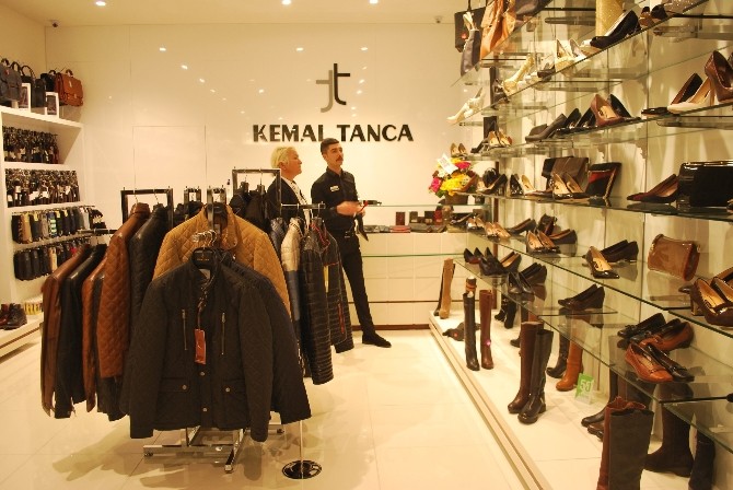 Kemal Tanca Deepo mağazası açıldı