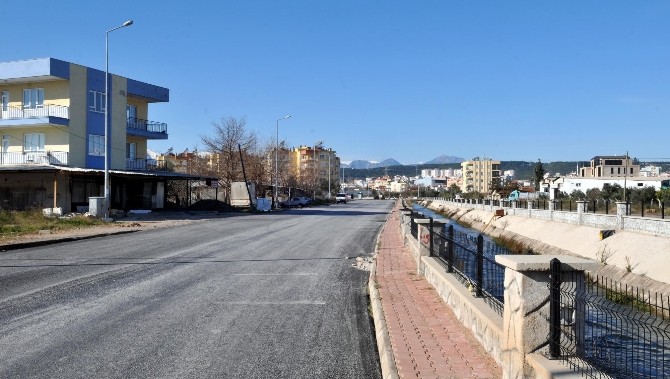 Kepez Belediyesi Düden yolunda asfalt çalışması başlattı