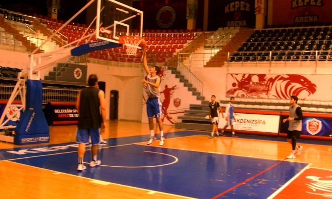 Kepez Belediyespor Çorlu deplasmanına hazırlanıyor 