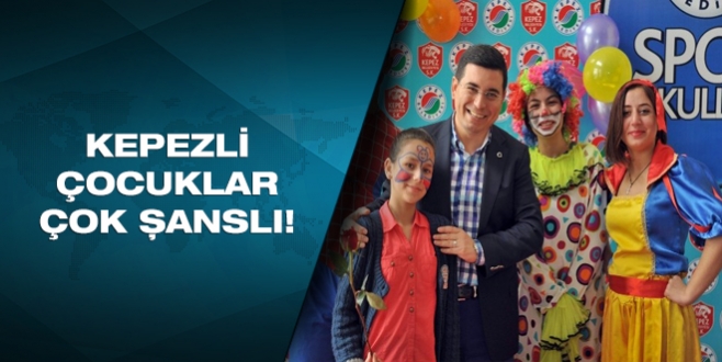 Kepez’de 215 öğrenciye yaş günü kutlaması