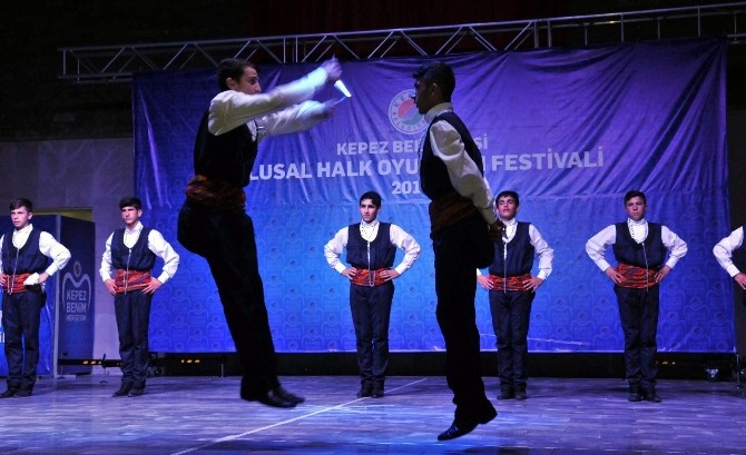 Kepez de Folklor karnavalı yaşandı
