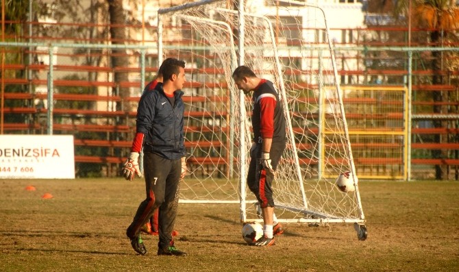 Kepez yine Kemer deplasmanında 