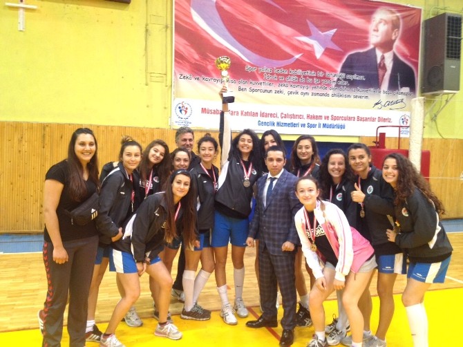 Kepez’in genç sultanları hedefe kilitlendi