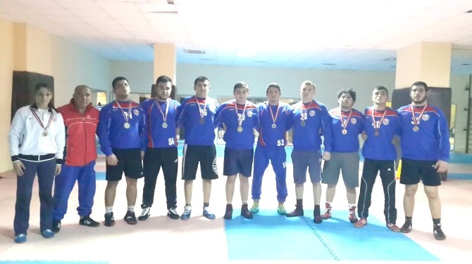 Kepez’in güreşçileri grup şampiyonasında