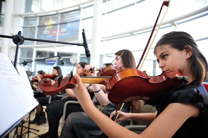 Kepezli Çocuklardan 19 Mayıs Özel konseri